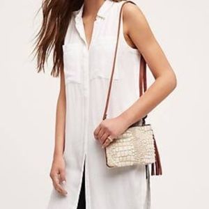 Anthropologie HD in Paris white tunic